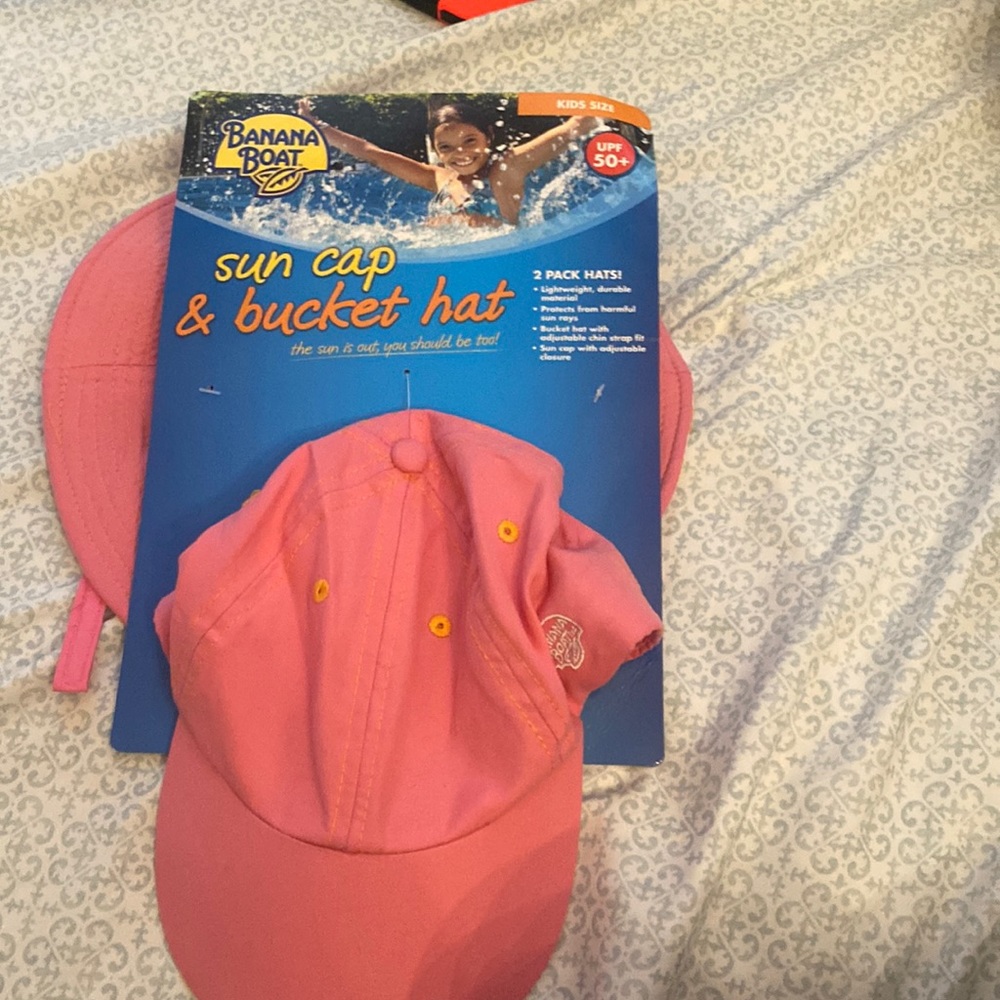 NWT Banana Girls Boat Sun Cap and Bucket Hat